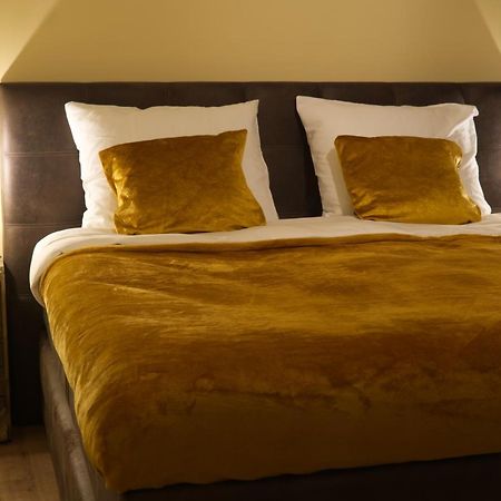 Bed And Breakfast Hans En Gridje Breda Buitenkant foto